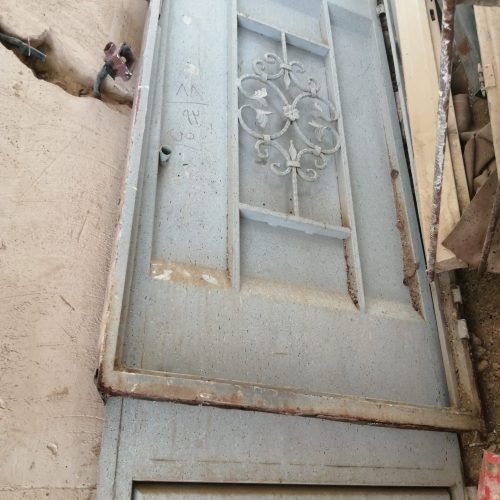 در آهنی در حدنو