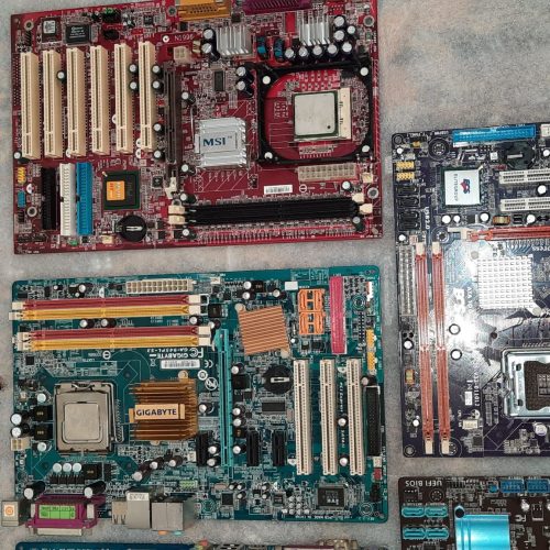 6عدد مادر بردکامپیوتر صحیح وسالم