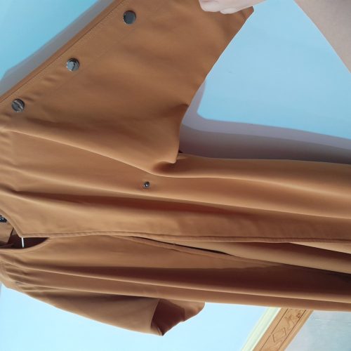 دو دست مانتو زنانه درحد نو