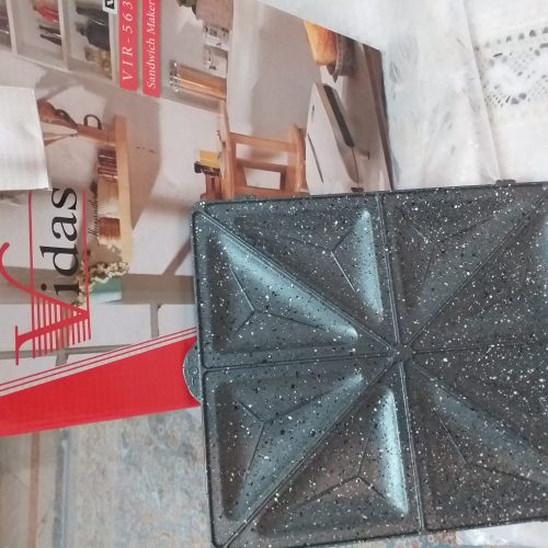 ساندویچ ساز ویداس