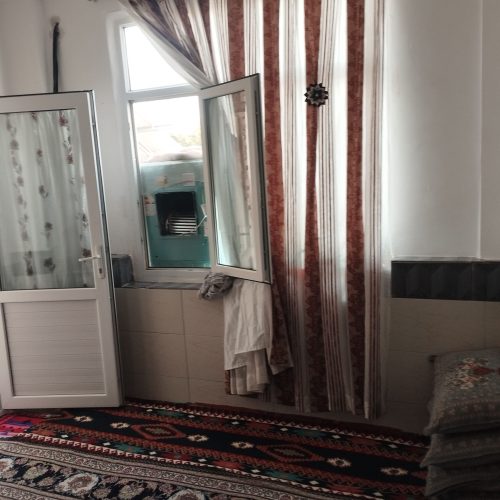 اجاره یک میلیون و پانصد هزارتومان