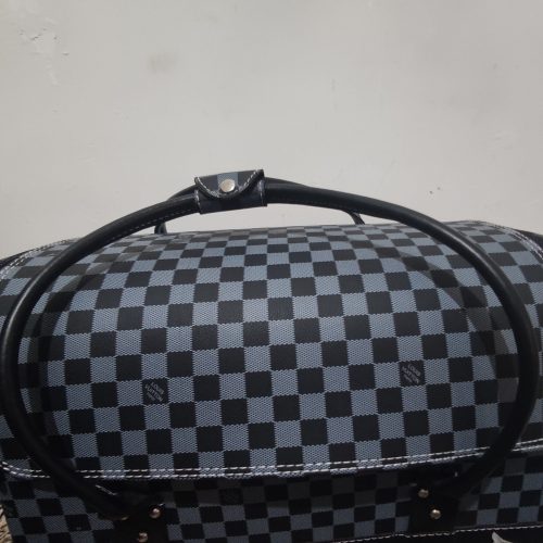 وسایل کاشت ناخن با آموزش رایگان