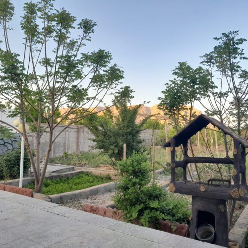 باغ در شهرضا