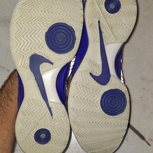 کفش استوک اورجینال مناسب والیبال و بسکتبال سایز 47.5