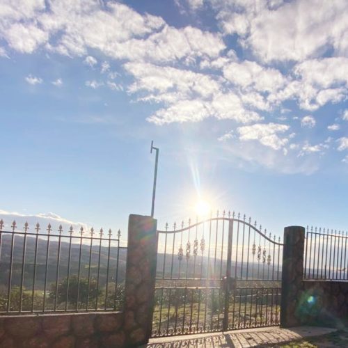 زمین باغی با مجوز ساخت. ویوویی زیبا در ریکنده