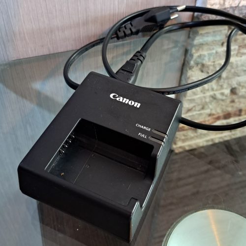 دوربین کنون4000D