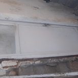 دو در سرویس بهداشتی