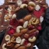 کیک تولد و شکلات تبلتی