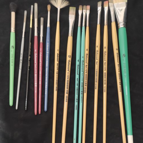 وسایل نقاشی رنگ روغن مارک وستا دست دوم