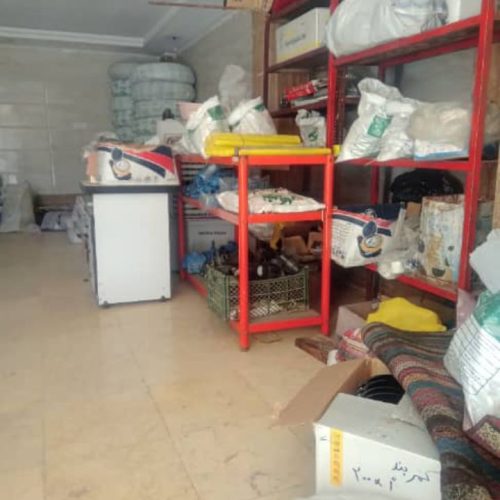 مغازه بزرگ و تمیز تجاری روبرو سازمان اب تک برگ سند