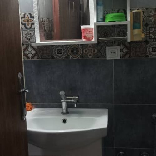 فروش یک واحد آپارتمان