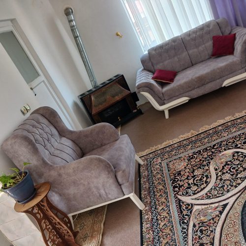 مبل7 نفره با میز وسطش