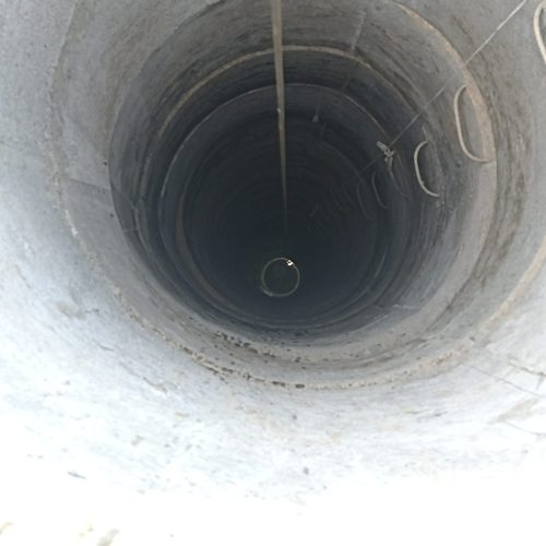 چاه کن حفره چاه مقنی