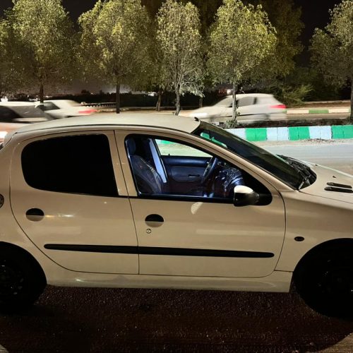 ماشینفوق العاده تمیز