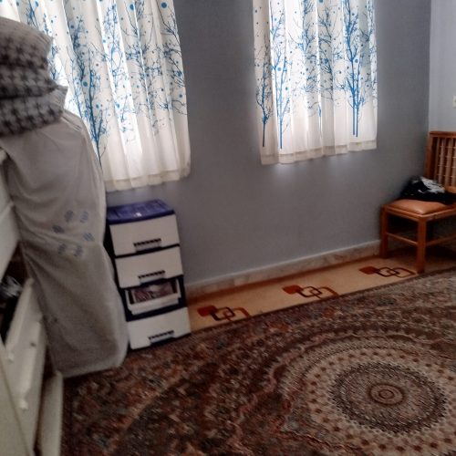 امکانات:آب،برق،گاز،تلفن