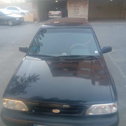 ماشین خانگی میباشد کمر رنگ شاسی ضربه داردتعمیر کل کردم بدون کم کردن روغن