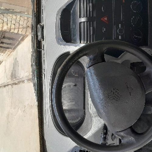 تیبا صندوق دار