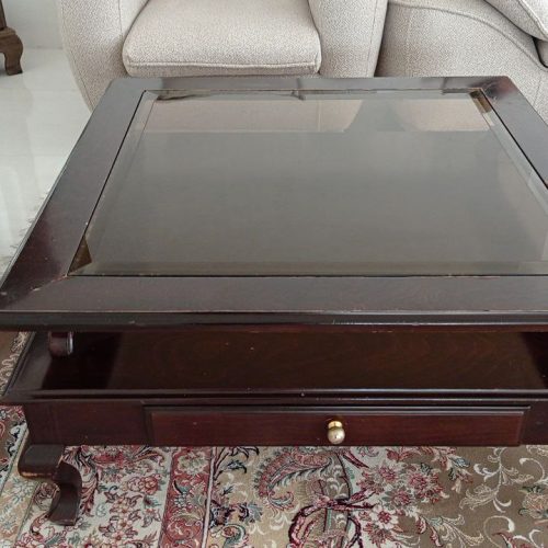 دوتا بوفه درحدنو زیر تلوزیون درحدنو میزعسلی در حدنو جاکفشی ررحد نو