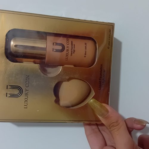 فروش انواع محصولات اصل ارایشی بهداشتی و درمانی