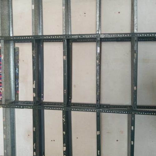 قفسه فلزی مغازه