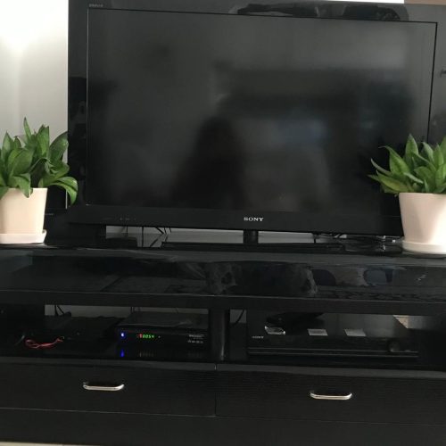 میزتلویزیون (در حد نو)