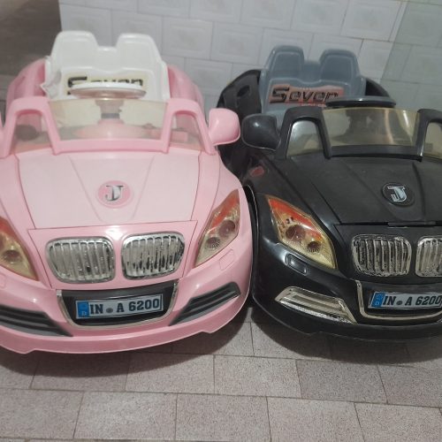 دو عدد ماشین بچه گانه کنترل دار