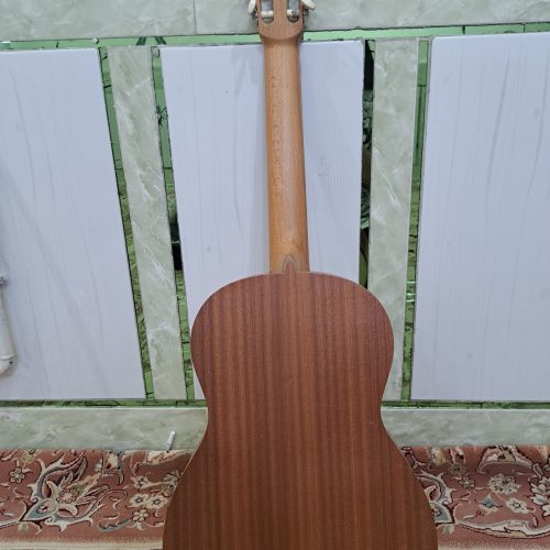 گیتار آگوستیک .phoenix.سه ماه کار کرده