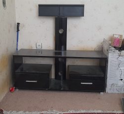میز تلویزیون کارکرد