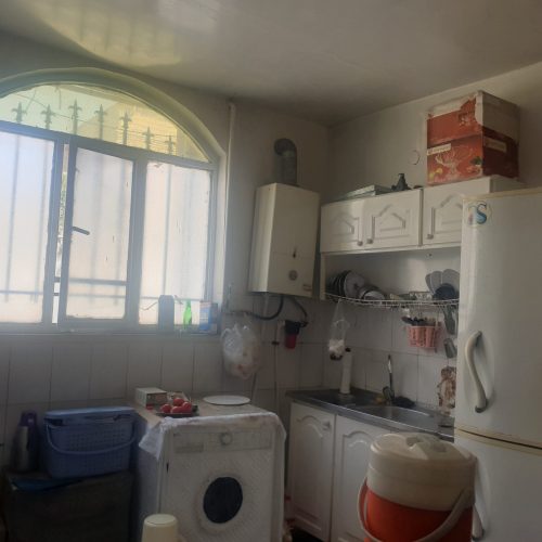 خانه ای دو طبقه ویلایی