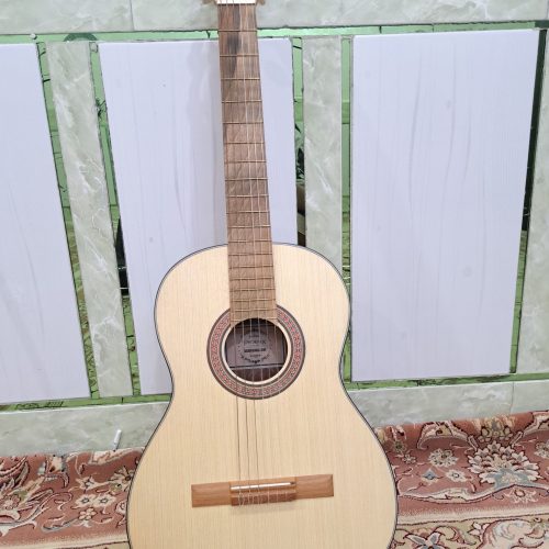 گیتار آگوستیک .phoenix.سه ماه کار کرده