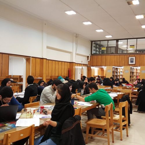 به تعدادی نیروی جوان نیازمنیدیم