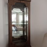 دوتا بوفه درحدنو زیر تلوزیون درحدنو میزعسلی در حدنو جاکفشی ررحد نو