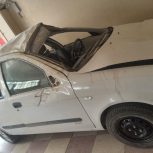 فروشی موتوری و شاسی و داخلی کاملا سالم