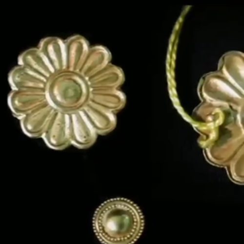 دکمه قدیمی شاهنشاهی