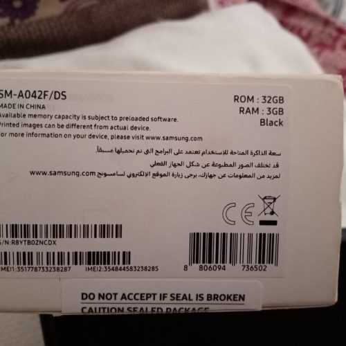 گوشی در حد نو تازه بروزرسانی شده اندروید 14 تا آخر شهریور گارانتی داره