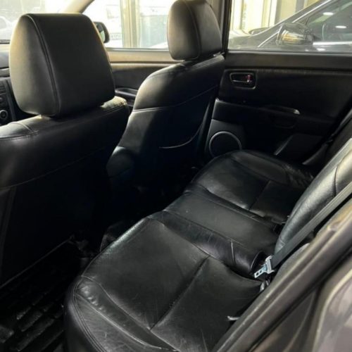 مزدا3 اتاق قدیم