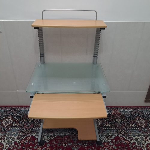 میز تحریر و کامپیوتر دست دوم در حد نو