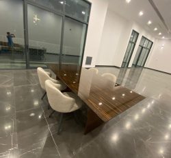 میز ناهار خوری