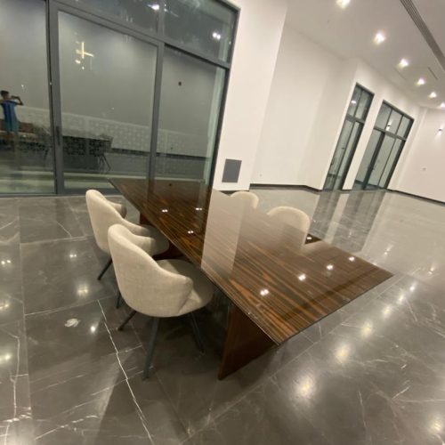 میز ناهار خوری