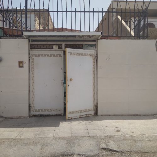 یک طبقه 2 خ دادبه بین شیخ بها و ناصر خسرو100متری