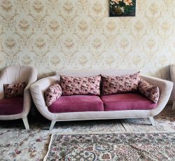 مبلمان 7نفره به همراه 4تا عسلی