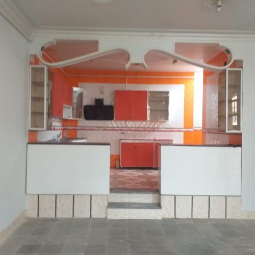 منزل کاملن شیک و تمیز میباشد