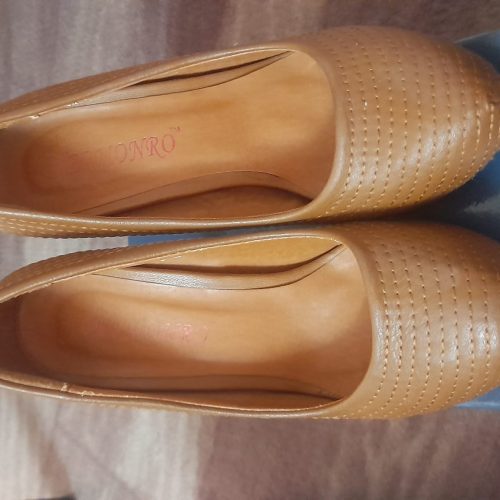 پاشنه بلند 37