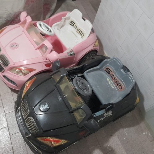 دو عدد ماشین بچه گانه کنترل دار