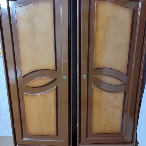 دو عدد کمد چوبی