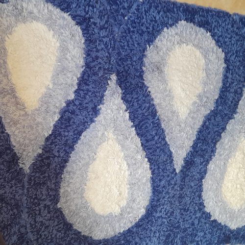 فرش فانتزی کاملا سالم