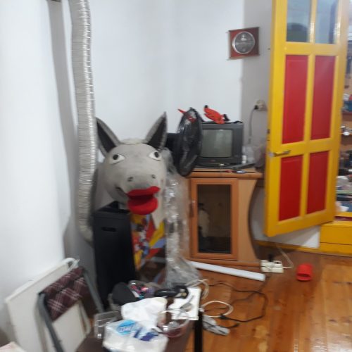 یه هم خانه خانم تنها سن زیز40 سال در سوییت در رامسر