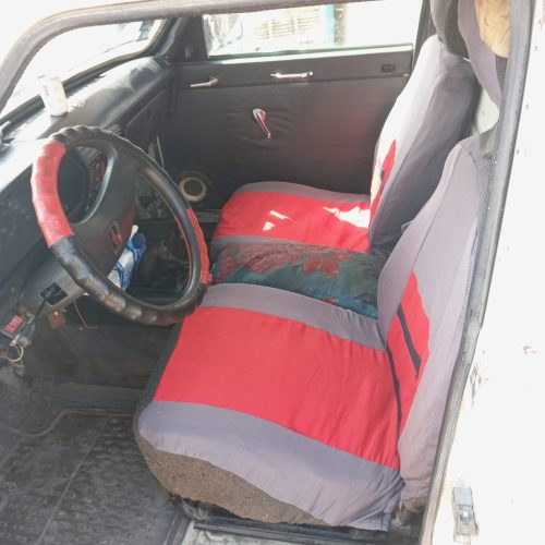 فروش وانت مدل 85بسیارسالم تمیز با یک عدد دستگاه چرخ حلبی وقیچی‌