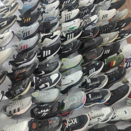 کفش و کتانی زنانه و مردانه