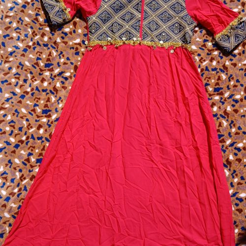 فروش لباس زنانه ب علت تغییر شغل